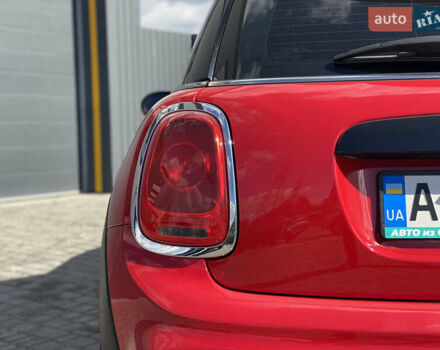 Червоний Міні Cooper, об'ємом двигуна 2 л та пробігом 98 тис. км за 13500 $, фото 14 на Automoto.ua