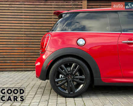 Червоний Міні Cooper, об'ємом двигуна 2 л та пробігом 202 тис. км за 12000 $, фото 10 на Automoto.ua