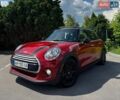 Червоний Міні Cooper, об'ємом двигуна 1.5 л та пробігом 120 тис. км за 10700 $, фото 1 на Automoto.ua