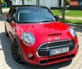 Червоний Міні Cooper, об'ємом двигуна 2 л та пробігом 106 тис. км за 8999 $, фото 1 на Automoto.ua