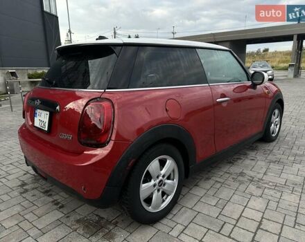 Червоний Міні Cooper, об'ємом двигуна 1.5 л та пробігом 92 тис. км за 9150 $, фото 3 на Automoto.ua