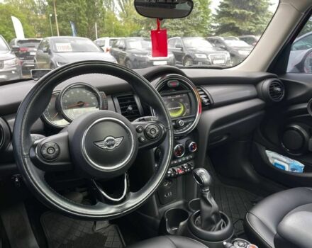 Красный Мини Купер, объемом двигателя 1.5 л и пробегом 122 тыс. км за 12900 $, фото 15 на Automoto.ua