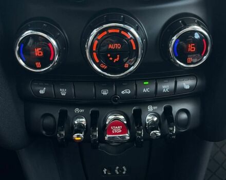 Червоний Міні Cooper, об'ємом двигуна 1.5 л та пробігом 124 тис. км за 11900 $, фото 12 на Automoto.ua