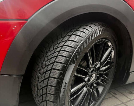 Червоний Міні Cooper, об'ємом двигуна 2 л та пробігом 165 тис. км за 19000 $, фото 41 на Automoto.ua