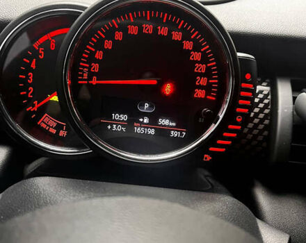 Червоний Міні Cooper, об'ємом двигуна 2 л та пробігом 165 тис. км за 19000 $, фото 30 на Automoto.ua