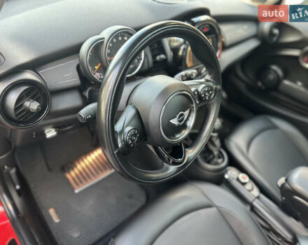 Червоний Міні Cooper, об'ємом двигуна 1.5 л та пробігом 68 тис. км за 13900 $, фото 36 на Automoto.ua