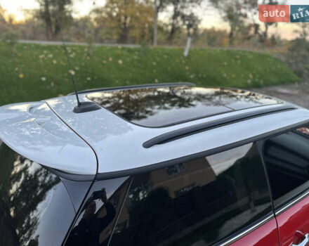 Червоний Міні Cooper, об'ємом двигуна 1.5 л та пробігом 68 тис. км за 13900 $, фото 33 на Automoto.ua