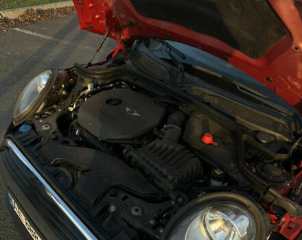 Червоний Міні Cooper, об'ємом двигуна 1.5 л та пробігом 79 тис. км за 14800 $, фото 5 на Automoto.ua