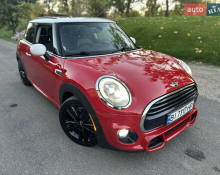 Червоний Міні Cooper, об'ємом двигуна 1.5 л та пробігом 68 тис. км за 13900 $, фото 6 на Automoto.ua