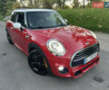 Червоний Міні Cooper, об'ємом двигуна 1.5 л та пробігом 68 тис. км за 13900 $, фото 6 на Automoto.ua