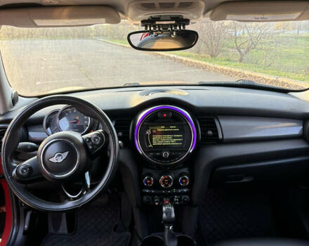 Червоний Міні Cooper, об'ємом двигуна 1.5 л та пробігом 79 тис. км за 14800 $, фото 7 на Automoto.ua