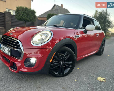 Червоний Міні Cooper, об'ємом двигуна 1.5 л та пробігом 68 тис. км за 13900 $, фото 4 на Automoto.ua