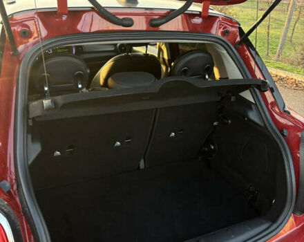 Червоний Міні Cooper, об'ємом двигуна 1.5 л та пробігом 79 тис. км за 14800 $, фото 11 на Automoto.ua