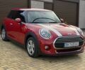 Червоний Міні Cooper, об'ємом двигуна 1.5 л та пробігом 71 тис. км за 9999 $, фото 1 на Automoto.ua