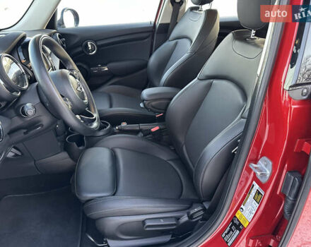 Червоний Міні Cooper, об'ємом двигуна 1.5 л та пробігом 76 тис. км за 14950 $, фото 33 на Automoto.ua