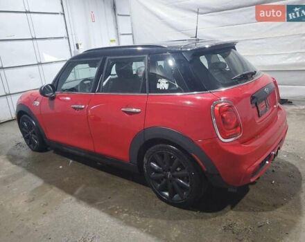 Червоний Міні Cooper, об'ємом двигуна 2 л та пробігом 50 тис. км за 2100 $, фото 1 на Automoto.ua