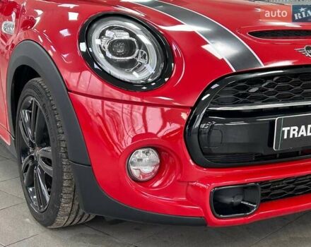 Червоний Міні Cooper, об'ємом двигуна 2 л та пробігом 105 тис. км за 17990 $, фото 2 на Automoto.ua
