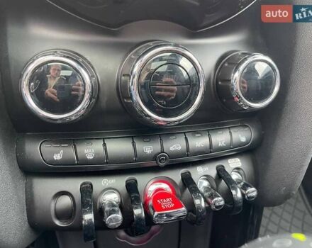 Червоний Міні Cooper, об'ємом двигуна 2 л та пробігом 105 тис. км за 17990 $, фото 31 на Automoto.ua