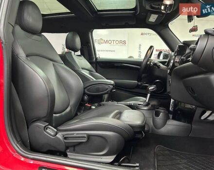 Червоний Міні Cooper, об'ємом двигуна 2 л та пробігом 105 тис. км за 17990 $, фото 24 на Automoto.ua