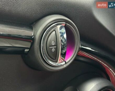 Червоний Міні Cooper, об'ємом двигуна 2 л та пробігом 105 тис. км за 17990 $, фото 18 на Automoto.ua