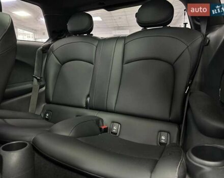 Червоний Міні Cooper, об'ємом двигуна 2 л та пробігом 105 тис. км за 17990 $, фото 21 на Automoto.ua