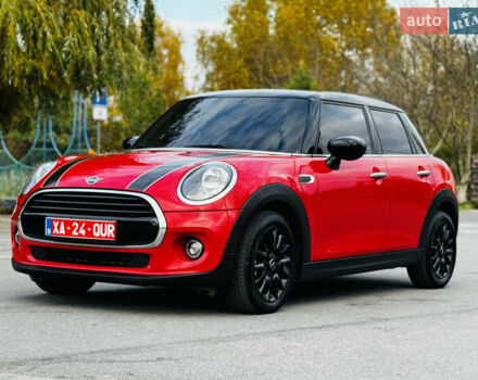 Червоний Міні Cooper, об'ємом двигуна 1.5 л та пробігом 206 тис. км за 17500 $, фото 12 на Automoto.ua