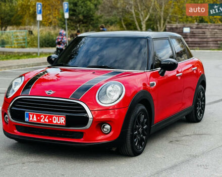 Червоний Міні Cooper, об'ємом двигуна 1.5 л та пробігом 206 тис. км за 17500 $, фото 1 на Automoto.ua