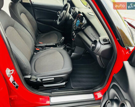Червоний Міні Cooper, об'ємом двигуна 1.5 л та пробігом 206 тис. км за 17500 $, фото 36 на Automoto.ua