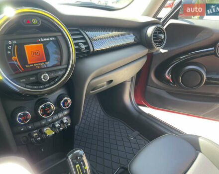 Червоний Міні Cooper, об'ємом двигуна 0 л та пробігом 38 тис. км за 16800 $, фото 9 на Automoto.ua