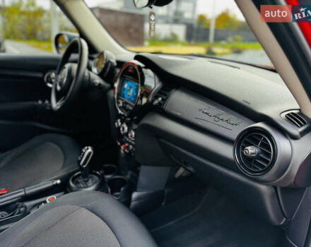 Червоний Міні Cooper, об'ємом двигуна 1.5 л та пробігом 206 тис. км за 17500 $, фото 32 на Automoto.ua