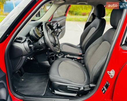 Червоний Міні Cooper, об'ємом двигуна 1.5 л та пробігом 206 тис. км за 17500 $, фото 48 на Automoto.ua