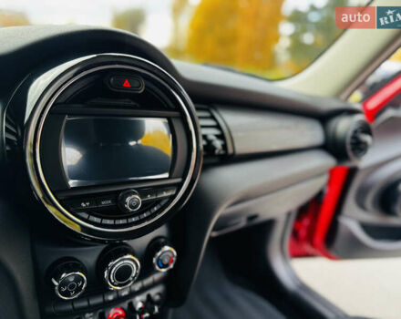 Червоний Міні Cooper, об'ємом двигуна 1.5 л та пробігом 206 тис. км за 17500 $, фото 46 на Automoto.ua