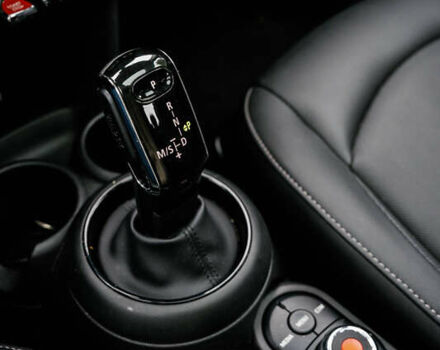 Червоний Міні Cooper, об'ємом двигуна 1.5 л та пробігом 45 тис. км за 17800 $, фото 32 на Automoto.ua