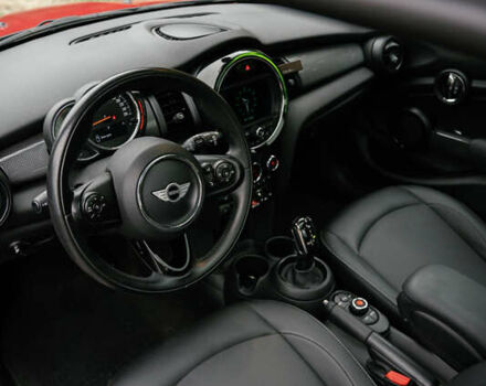 Червоний Міні Cooper, об'ємом двигуна 1.5 л та пробігом 45 тис. км за 17800 $, фото 29 на Automoto.ua