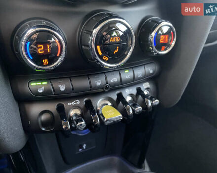 Красный Мини Купер, объемом двигателя 0 л и пробегом 14 тыс. км за 15900 $, фото 25 на Automoto.ua