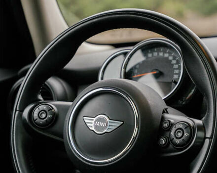 Червоний Міні Cooper, об'ємом двигуна 1.5 л та пробігом 45 тис. км за 17800 $, фото 21 на Automoto.ua