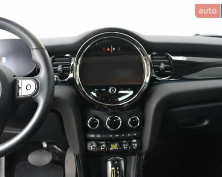 Міні Cooper 2023 у Києві на Automoto.ua Червоний Міні Cooper, об'ємом двигуна 0 л та пробігом 11 тис. км за 20631 $, фото 6 на Automoto.ua