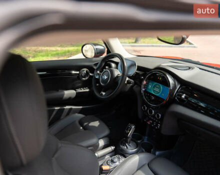 Красный Мини Купер, объемом двигателя 2 л и пробегом 6 тыс. км за 26000 $, фото 29 на Automoto.ua