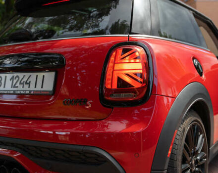 Красный Мини Купер, объемом двигателя 2 л и пробегом 6 тыс. км за 26000 $, фото 28 на Automoto.ua