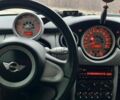 Красный Мини Купер, объемом двигателя 1.6 л и пробегом 220 тыс. км за 5999 $, фото 5 на Automoto.ua