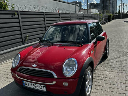 Мини Купер 2001 в Киеве на Automoto.ua Красный Мини Купер, объемом двигателя 1.6 л и пробегом 234 тыс. км за 4100 $, фото 1 на Automoto.ua