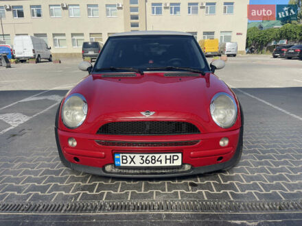 Мини Купер 2002 в Виннице на Automoto.ua Красный Мини Купер, объемом двигателя 1.6 л и пробегом 222 тыс. км за 5950 $, фото 1 на Automoto.ua