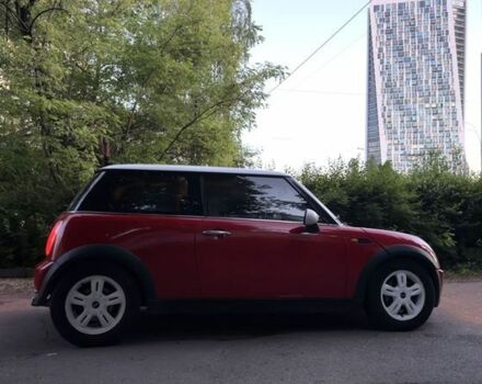 Червоний Міні Cooper, об'ємом двигуна 1.6 л та пробігом 187 тис. км за 4300 $, фото 1 на Automoto.ua