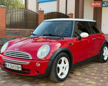 Червоний Міні Cooper, об'ємом двигуна 1.6 л та пробігом 96 тис. км за 5950 $, фото 1 на Automoto.ua