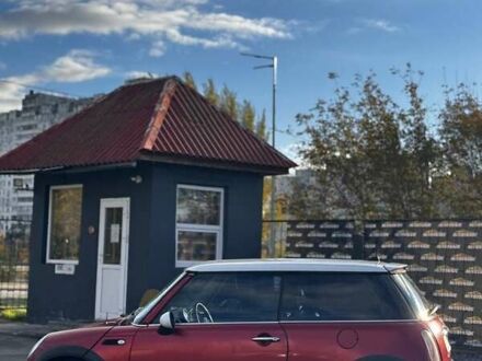 Красный Мини Купер, объемом двигателя 1.6 л и пробегом 177 тыс. км за 3750 $, фото 1 на Automoto.ua