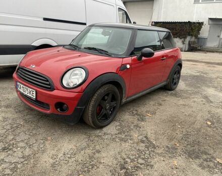 Червоний Міні Cooper, об'ємом двигуна 1.6 л та пробігом 133 тис. км за 5400 $, фото 1 на Automoto.ua
