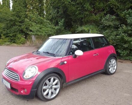 Червоний Міні Cooper, об'ємом двигуна 1.6 л та пробігом 165 тис. км за 6784 $, фото 1 на Automoto.ua