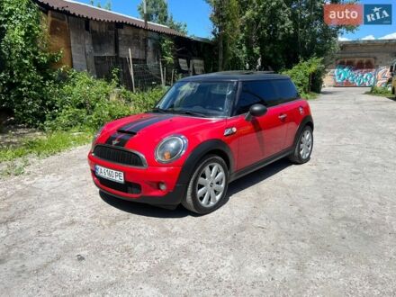Червоний Міні Cooper, об'ємом двигуна 1.6 л та пробігом 145 тис. км за 6800 $, фото 1 на Automoto.ua