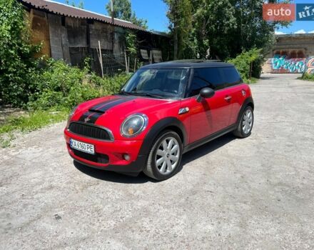 Червоний Міні Cooper, об'ємом двигуна 1.6 л та пробігом 145 тис. км за 6800 $, фото 1 на Automoto.ua