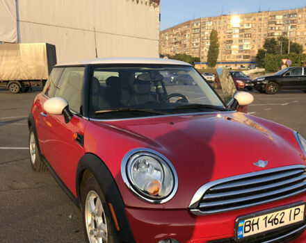 Красный Мини Купер, объемом двигателя 1.6 л и пробегом 101 тыс. км за 7500 $, фото 1 на Automoto.ua